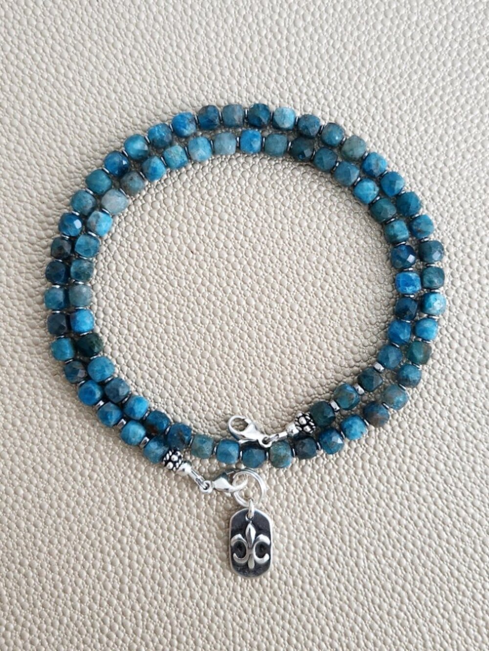 MINI APATITE CUBE NECKLACE W/ MINI 925 FLEUR DE LIS--16"